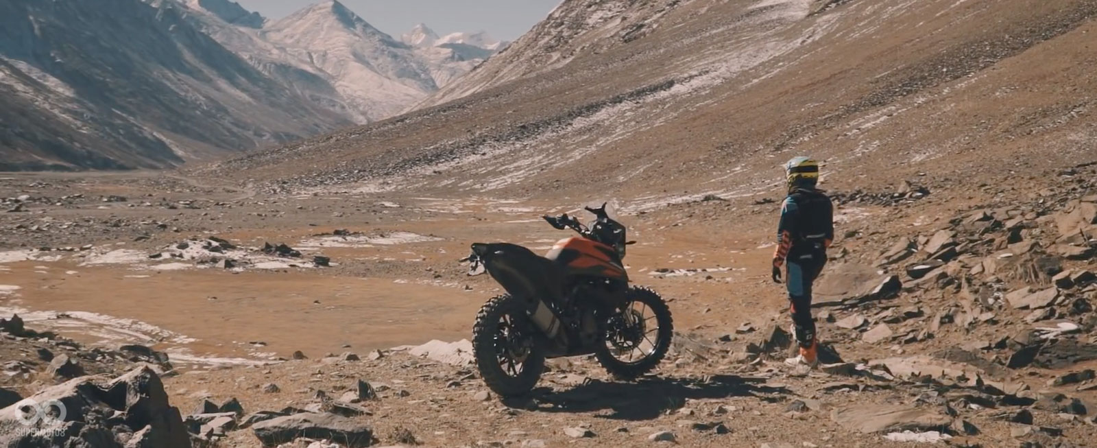 幾乎原廠的KTM 390 Adventure，有機會創下新紀錄嗎？